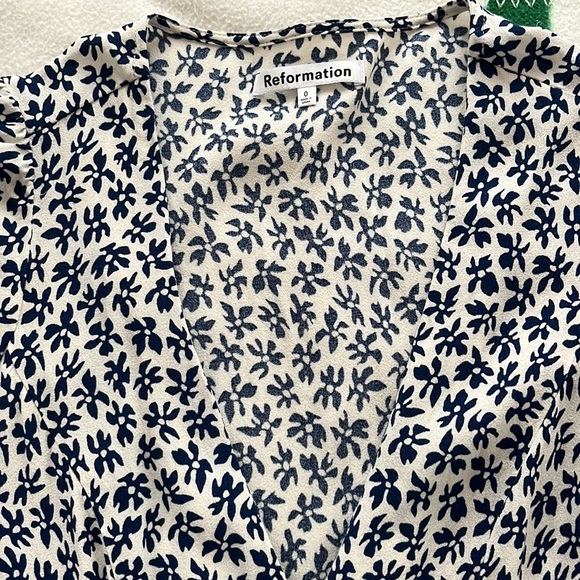 Reformation Locklin Dress in Bombay Size 0 - Picture 5 of 9